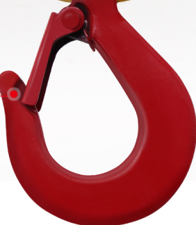 微型牽引葫蘆的吊鉤可以360度旋轉(zhuǎn)形式是優(yōu)點(diǎn)也是缺點(diǎn)